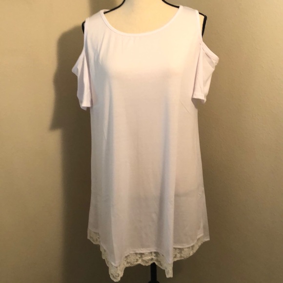 Comfy White Cold Shoulder Lace Detail Tunic Top - Picture 3 of 6
